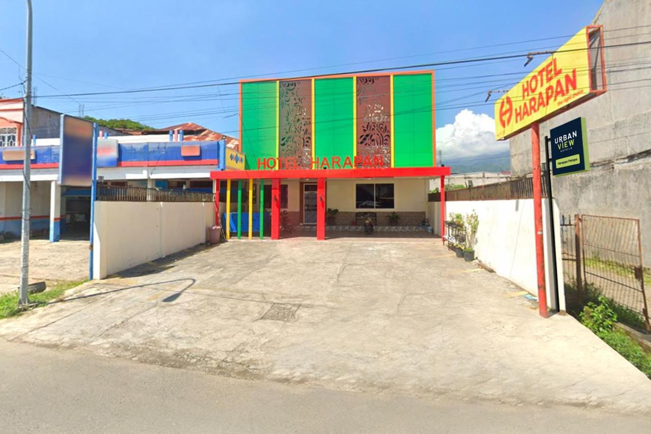 Urbanview Hotel Harapan Palopo Kültér fotó